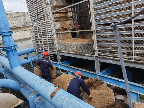 冷却塔落水噪声大的原因(冷却塔滴水声扰民预防治理措施),冷却塔噪声源